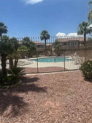 Photo #1: 2698649 Listing