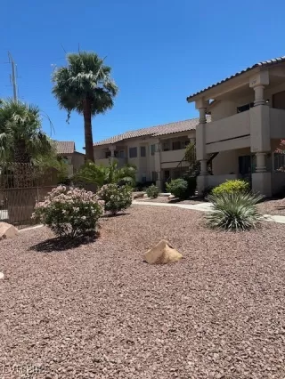 Photo #5: 2698649 Listing