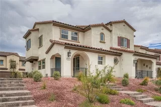 Photo #1: 2698677 Listing 