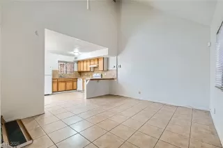 Photo #1: 2698682 Listing 