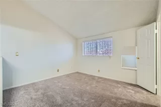 Photo #6: 2698682 Listing 