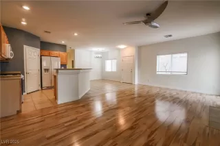 Photo #5: 2698690 Listing 