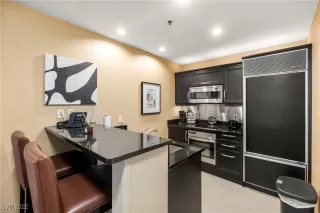 Photo #1: 2698692 Listing 