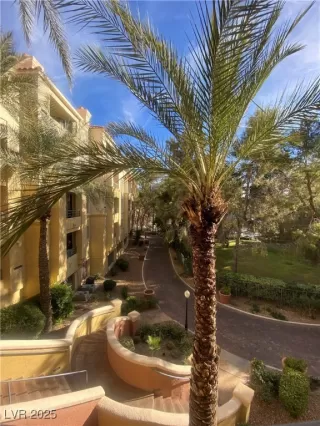 Primary Photo for MLS#: 2698701