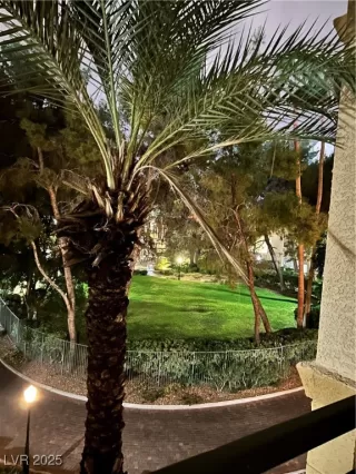 Photo #3: 2698701 Listing 