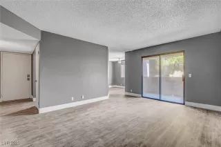 Photo #2: 2698714 Listing 