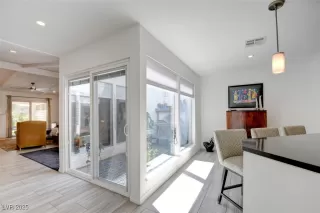 Photo #2: 2698735 Listing 