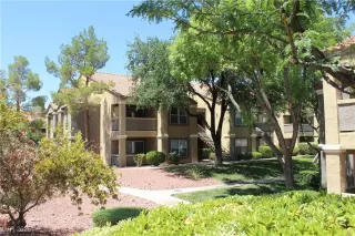 Photo #2: 2698747 Listing 