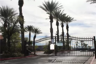 Photo #3: 2698747 Listing 