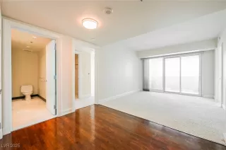 Photo #1: 2698749 Listing 