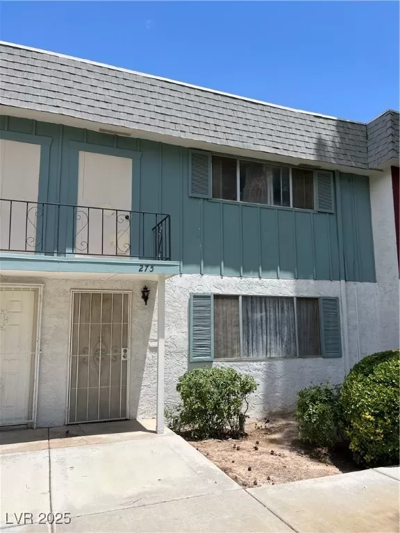 MLS: 2698783 Condo For Sale