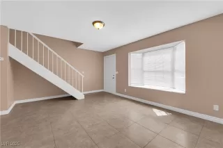 Photo #6: 2698831 Listing 