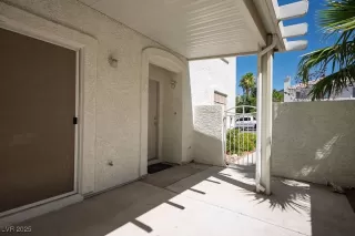 Photo #6: 2698848 Listing