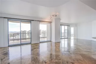 Photo #4: 2698858 Listing 