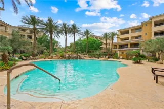 Photo #4: 2698860 Listing 