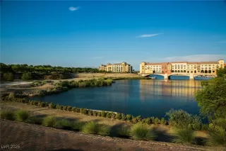 Photo #6: 2698906 Listing 