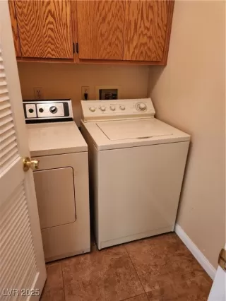 Photo #6: 2698911 Listing