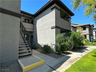 Photo #1: 2698918 Listing