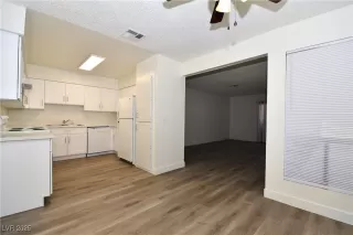 Photo #4: 2698924 Listing 