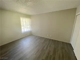 Photo #6: 2698928 Listing 