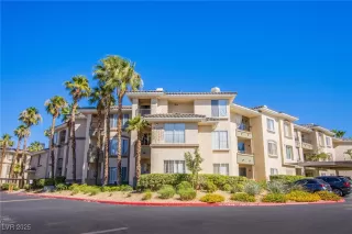 Photo #1: 2698942 Listing 