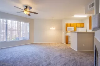 Photo #2: 2698942 Listing 