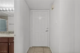 Photo #4: 2698964 Listing