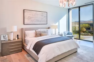 Photo #3: 2698997 Listing