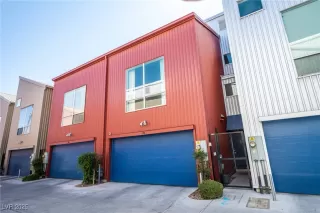 More Details about MLS # 2699006 : 1190 EAST CARSON AVENUE