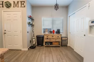 Photo #6: 2699009 Listing