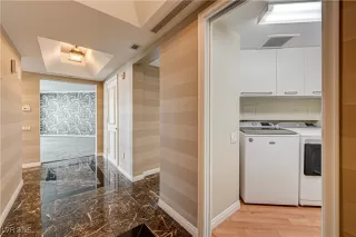 Photo #2: 2699041 Listing 