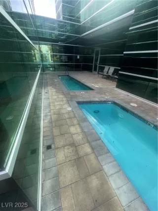 Photo #4: 2699046 Listing 