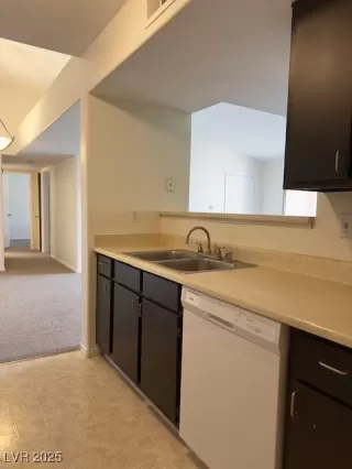 Photo #6: 2699047 Listing 