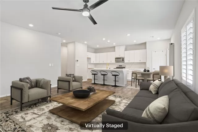 MLS: 2699075 Condo For Sale