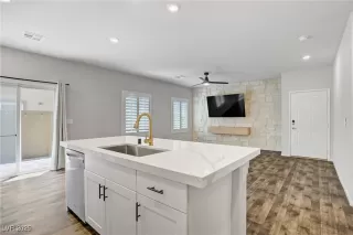 Photo #6: 2699075 Listing 