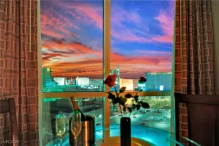 Photo #1: 2699147 Listing