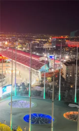 Photo #2: 2699147 Listing