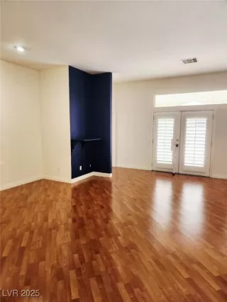 Photo #4: 2699172 Listing