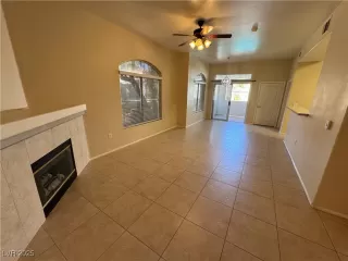 Photo #1: 2699197 Listing 