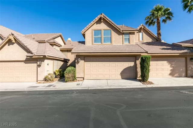 MLS: 2699213 Condo For Sale
