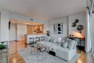 Photo #1: 2699238 Listing 