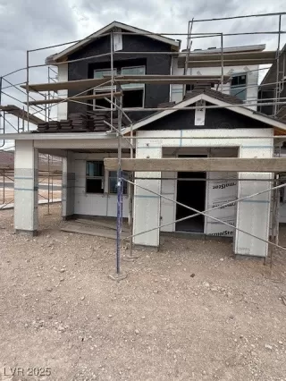 Photo #1: 2699288 Listing