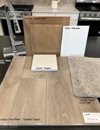 Photo #2: 2699288 Listing