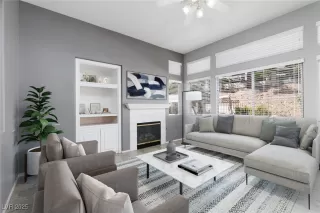 Photo #4: 2699302 Listing 