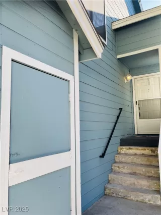 Photo #1: 2699307 Listing 