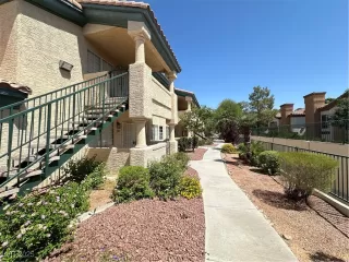 Photo #1: 2699324 Listing 