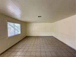 Photo #6: 2699324 Listing 