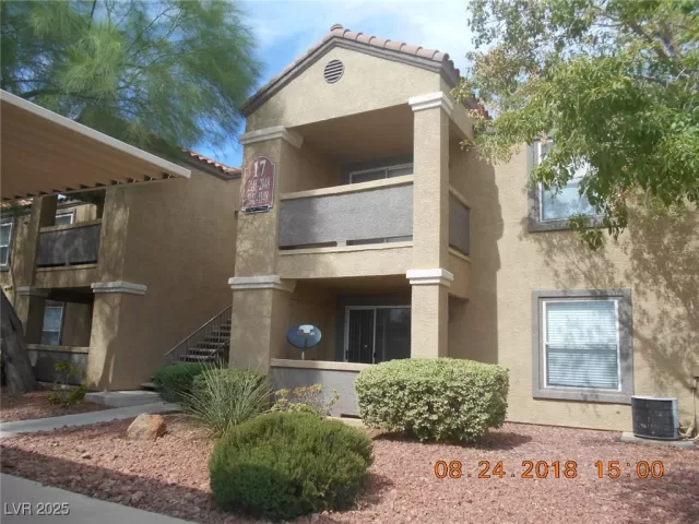 MLS: 2699372 Condo For Sale