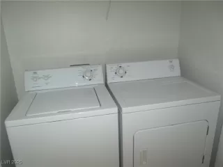 Photo #2: 2699399 Listing 