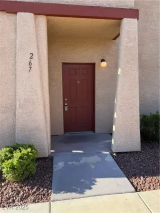 Photo #3: 2699403 Listing 